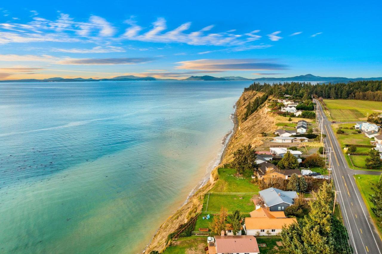 @ Marbella Lane - Wave House, Your Oceanfront Retreat! Oak Harbor Eksteriør billede