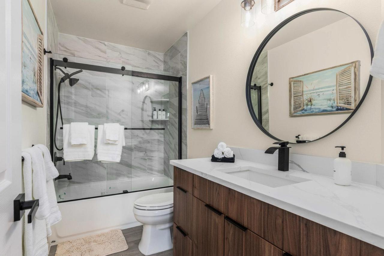@ Marbella Lane - Wave House, Your Oceanfront Retreat! Oak Harbor Eksteriør billede