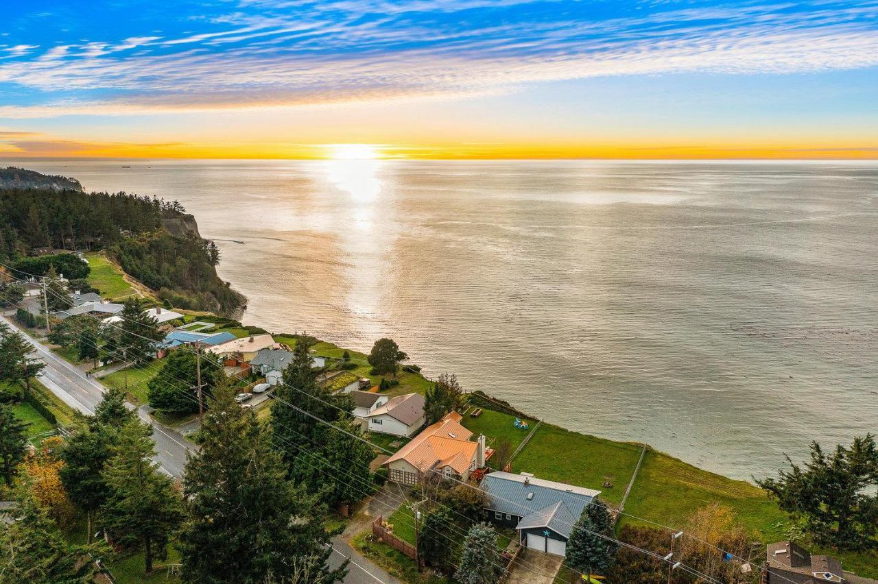 @ Marbella Lane - Wave House, Your Oceanfront Retreat! Oak Harbor Eksteriør billede
