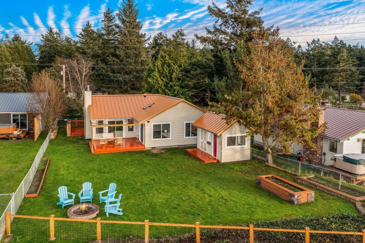 @ Marbella Lane - Wave House, Your Oceanfront Retreat! Oak Harbor Eksteriør billede